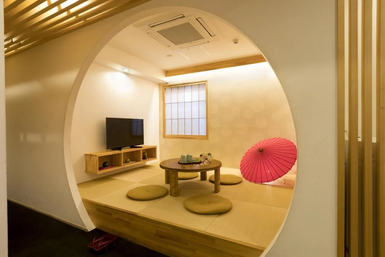 Guest house Guesthouse Raku Kyoto