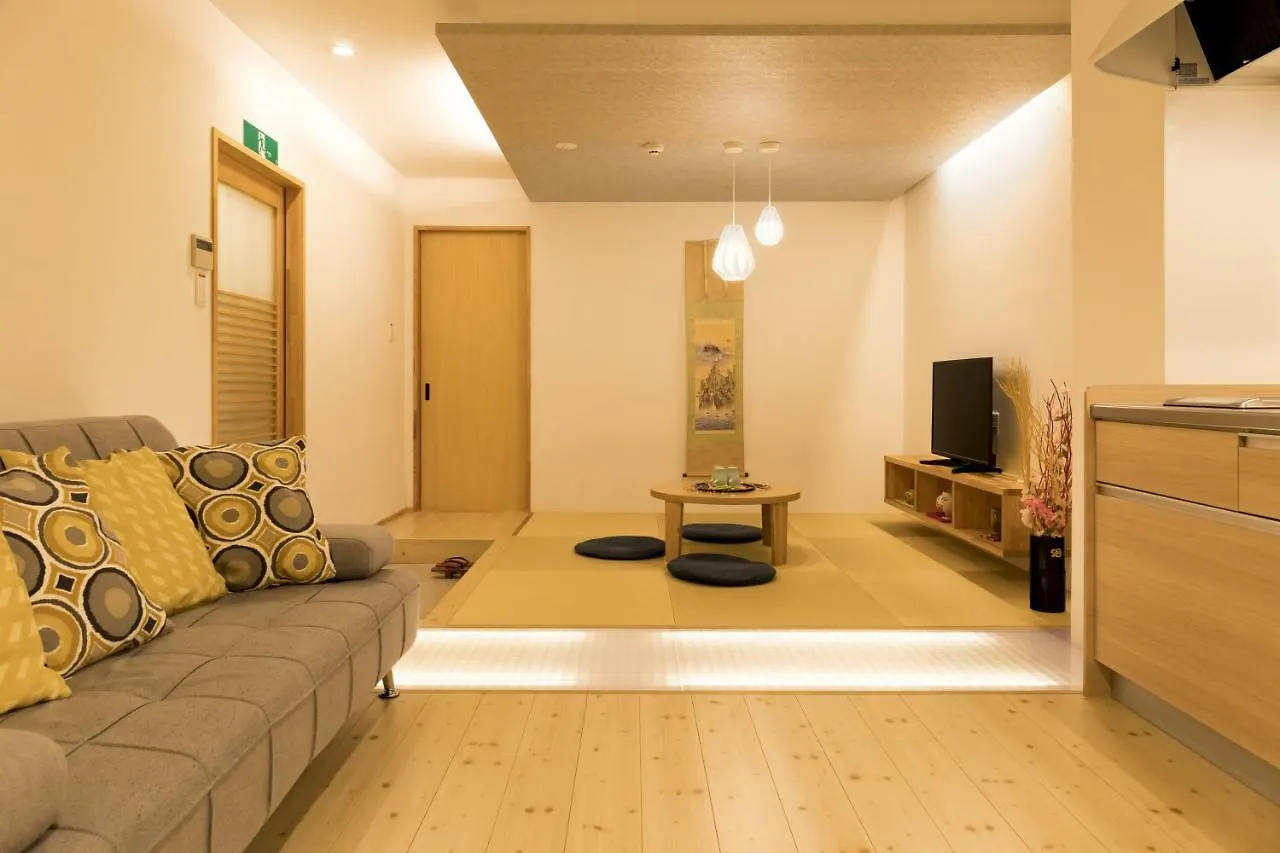 Guesthouse Raku Kyoto Guest house