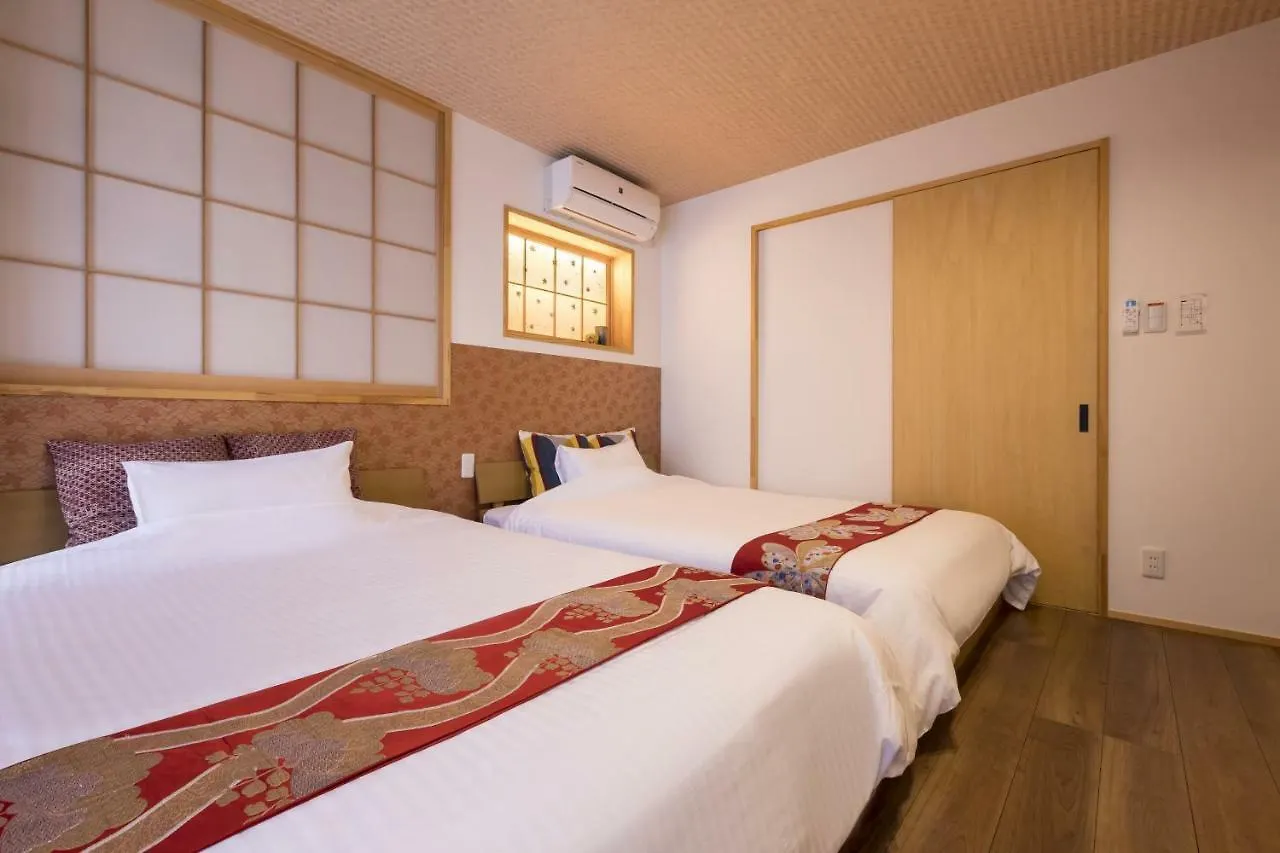 Guesthouse Raku Kyoto Guest house